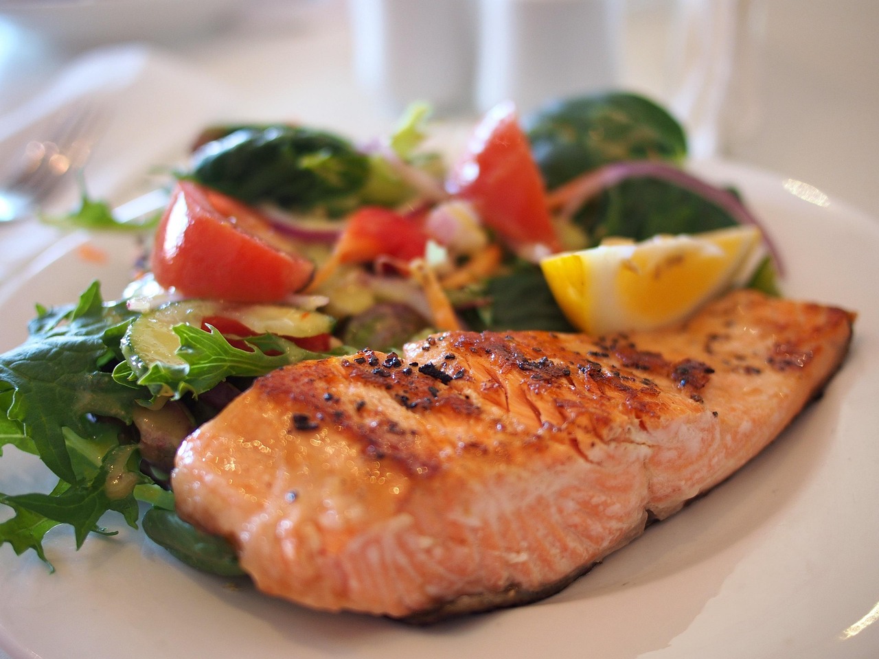中年女性におすすめの薄毛対策食事とは？