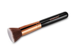 中年女性のためのスキンケア方法とメイクのポイントは？